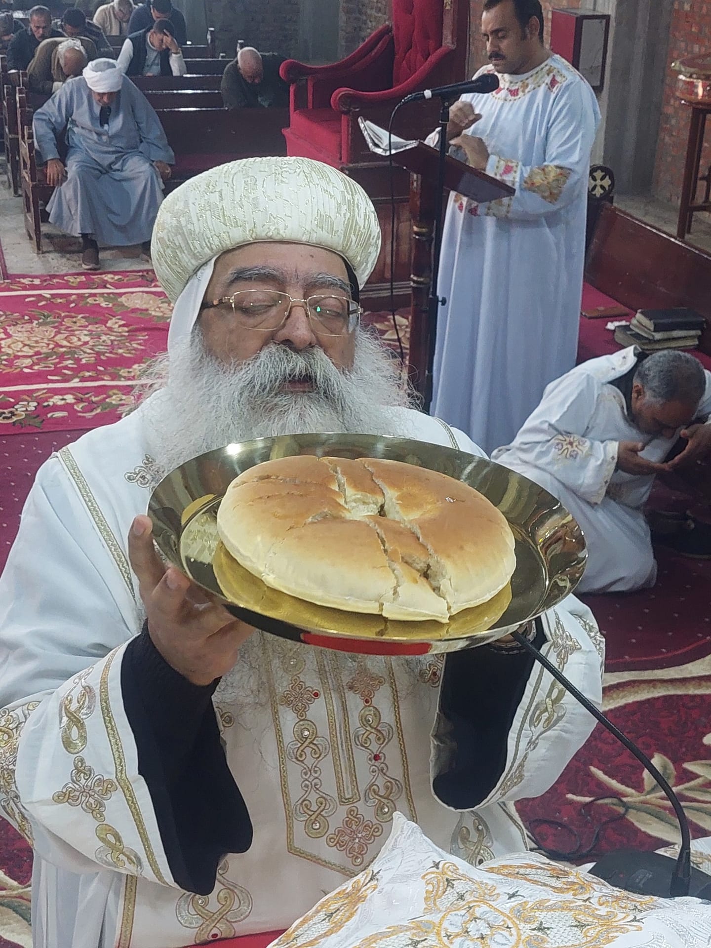 قداس الاربعاء الثالث من الصوم المقدس | الانبا تكلا مطران دشنا بكنيسة الشهيدة دميانه بفاو قبلي
